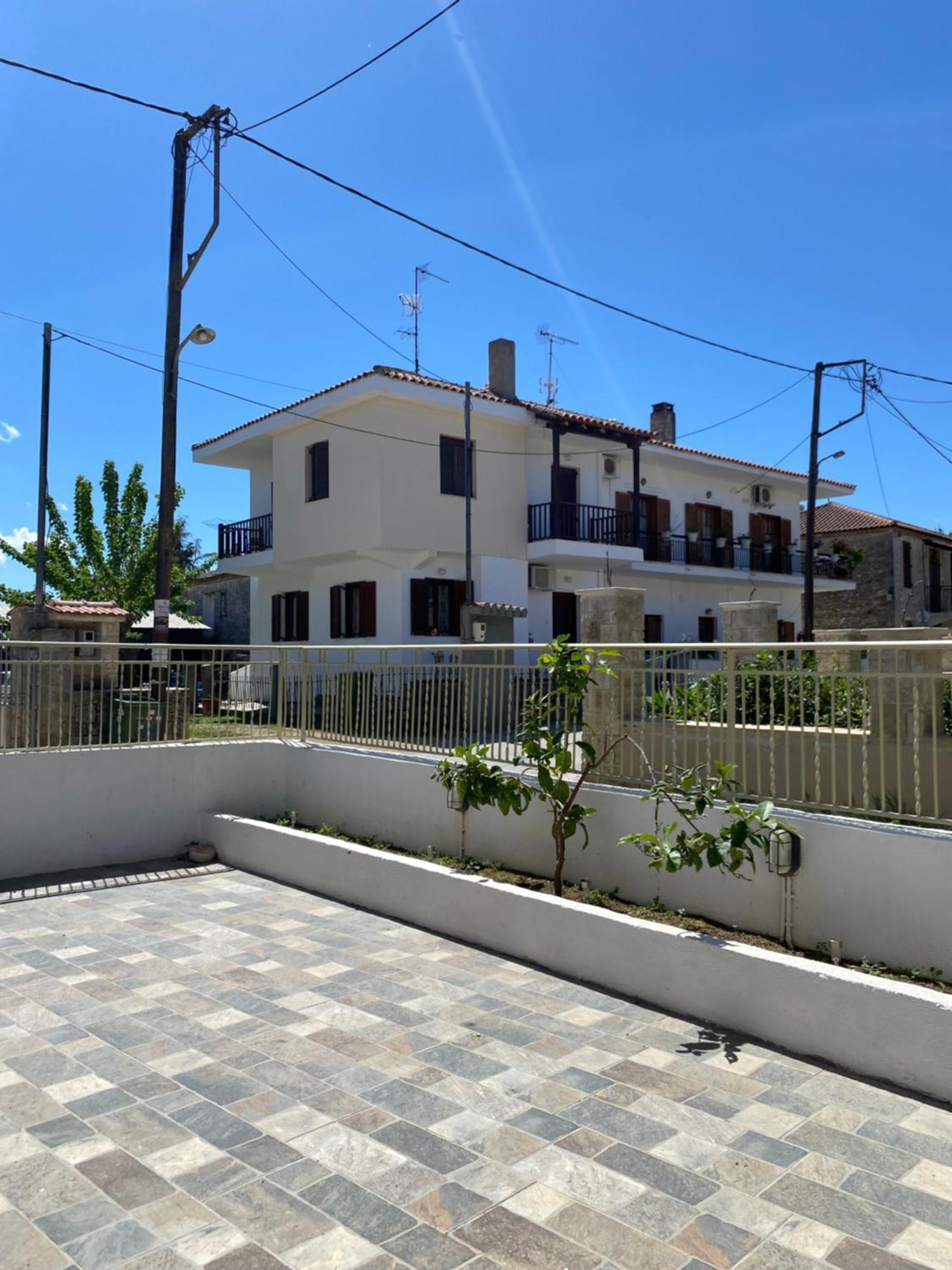 Stefanos House